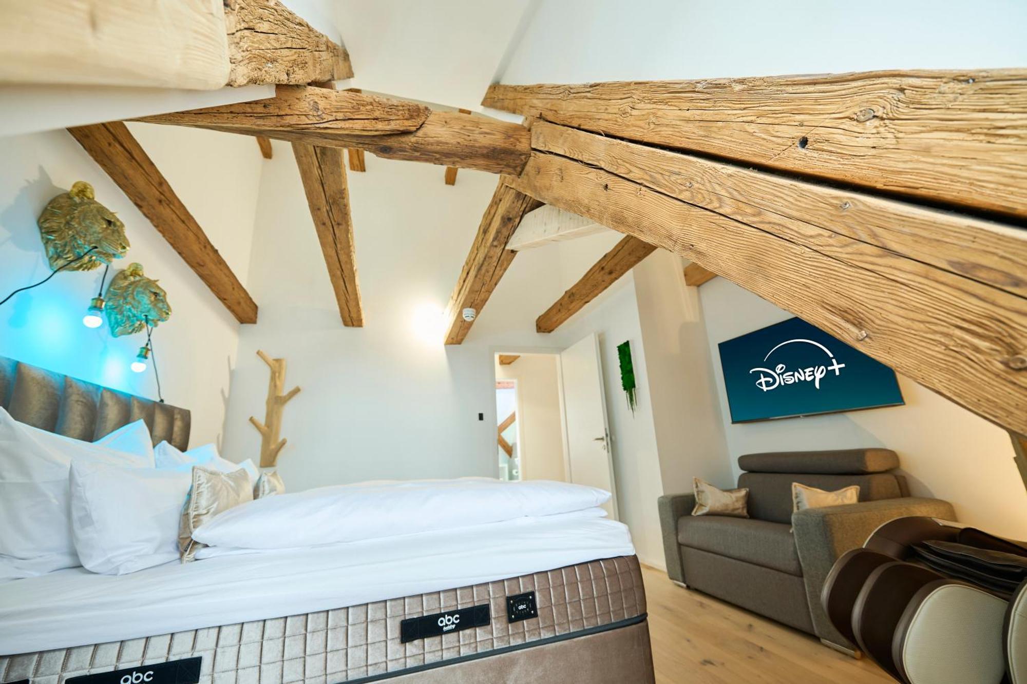 Wood World Luxury - Massage - Bergblick - Tranpolin- Parken Lejlighed Markdorf Eksteriør billede